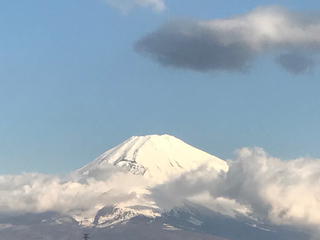 ごごまるの、今朝の富士山