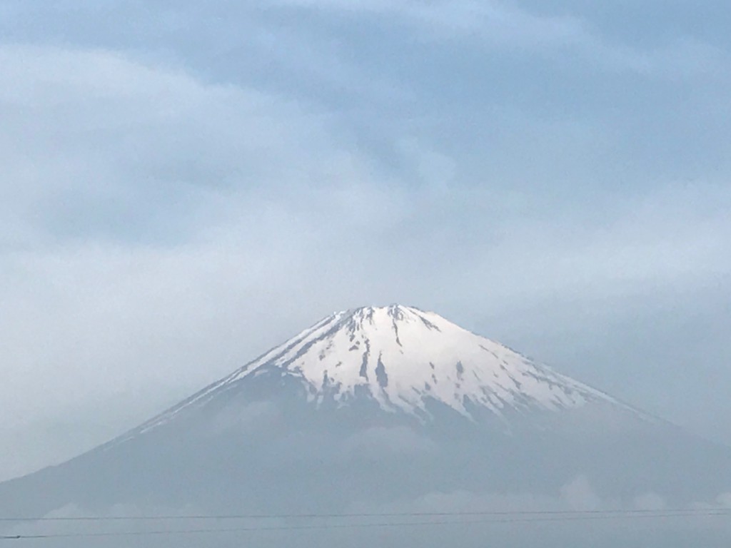 ごごまるの、今朝の富士山